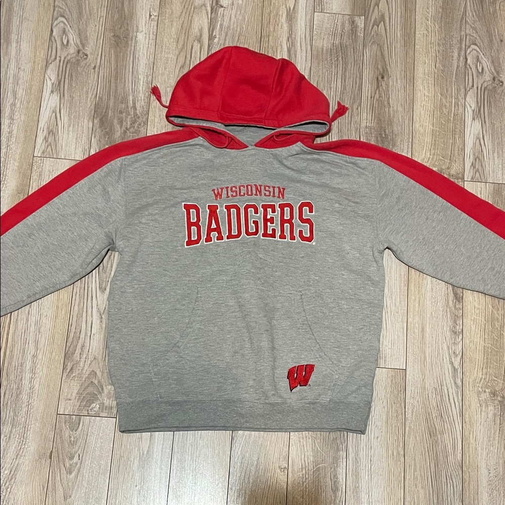 Wisconsin Badgers Gray and Red Hoodie